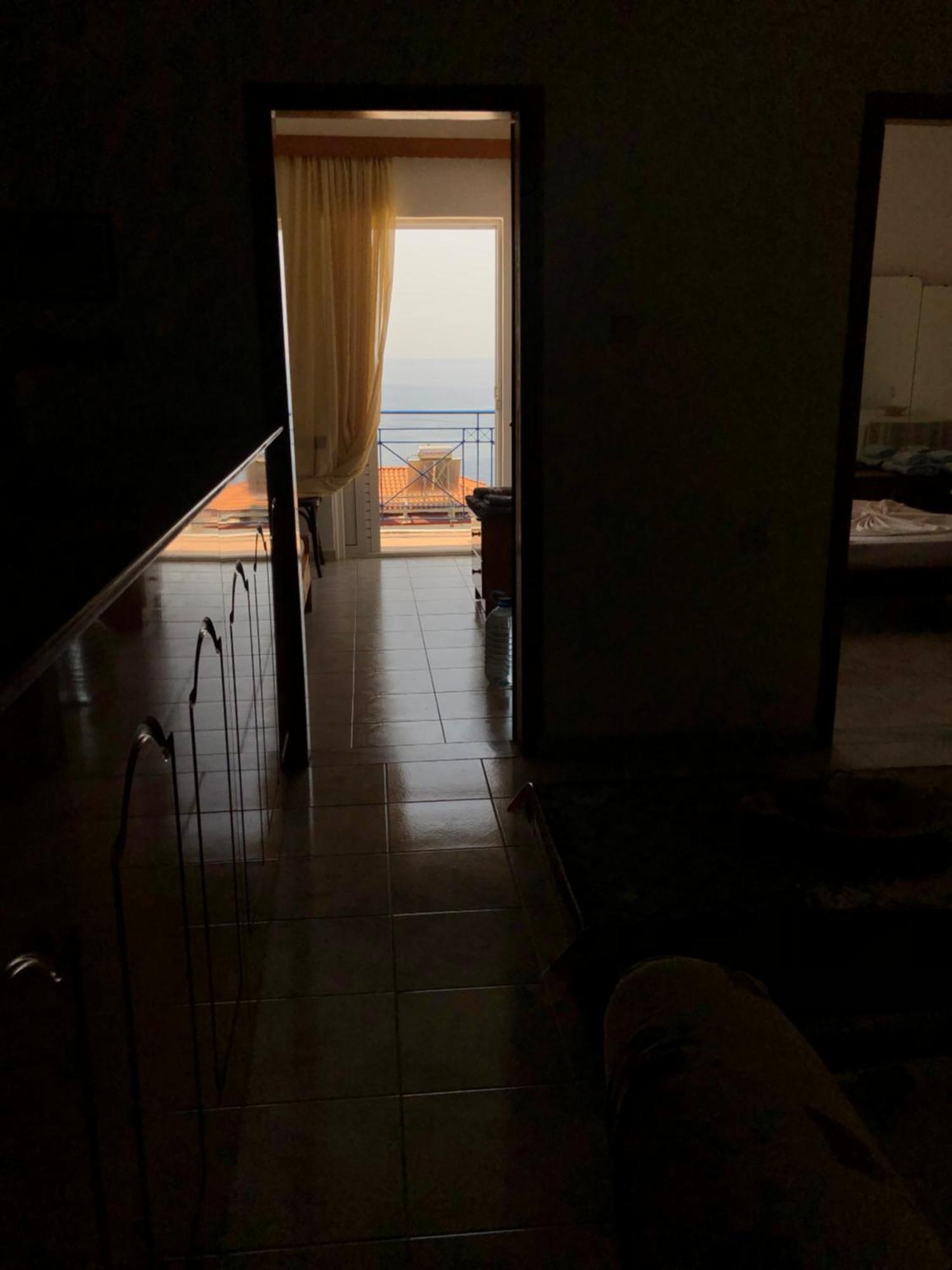 Dina House Apartment Himare Ngoại thất bức ảnh