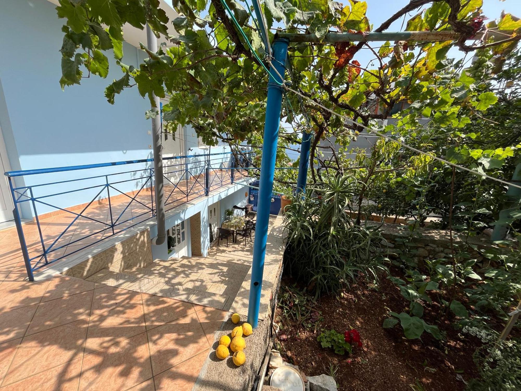Dina House Apartment Himare Ngoại thất bức ảnh